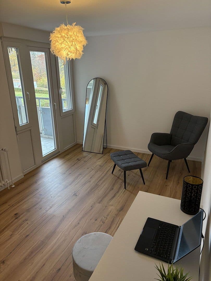 Prodej bytu 4+kk 106 m², Grünewaldstraße 57, Nürtingen, Bádensko-Württembersko Prodej bytu 4+kk 106 m², Grünewaldstraße 57, Nürtingen, Bádensko-Württembersko