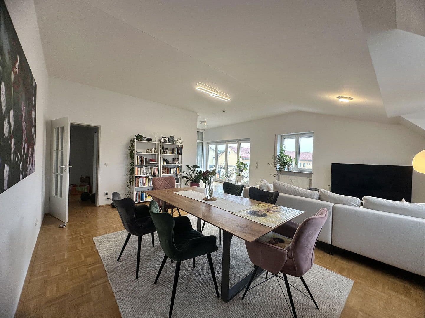 Pronájem bytu 3+1 127 m², Abbachstr. 17, München, Bavorsko Pronájem bytu 3+1 127 m², Abbachstr. 17, München, Bavorsko