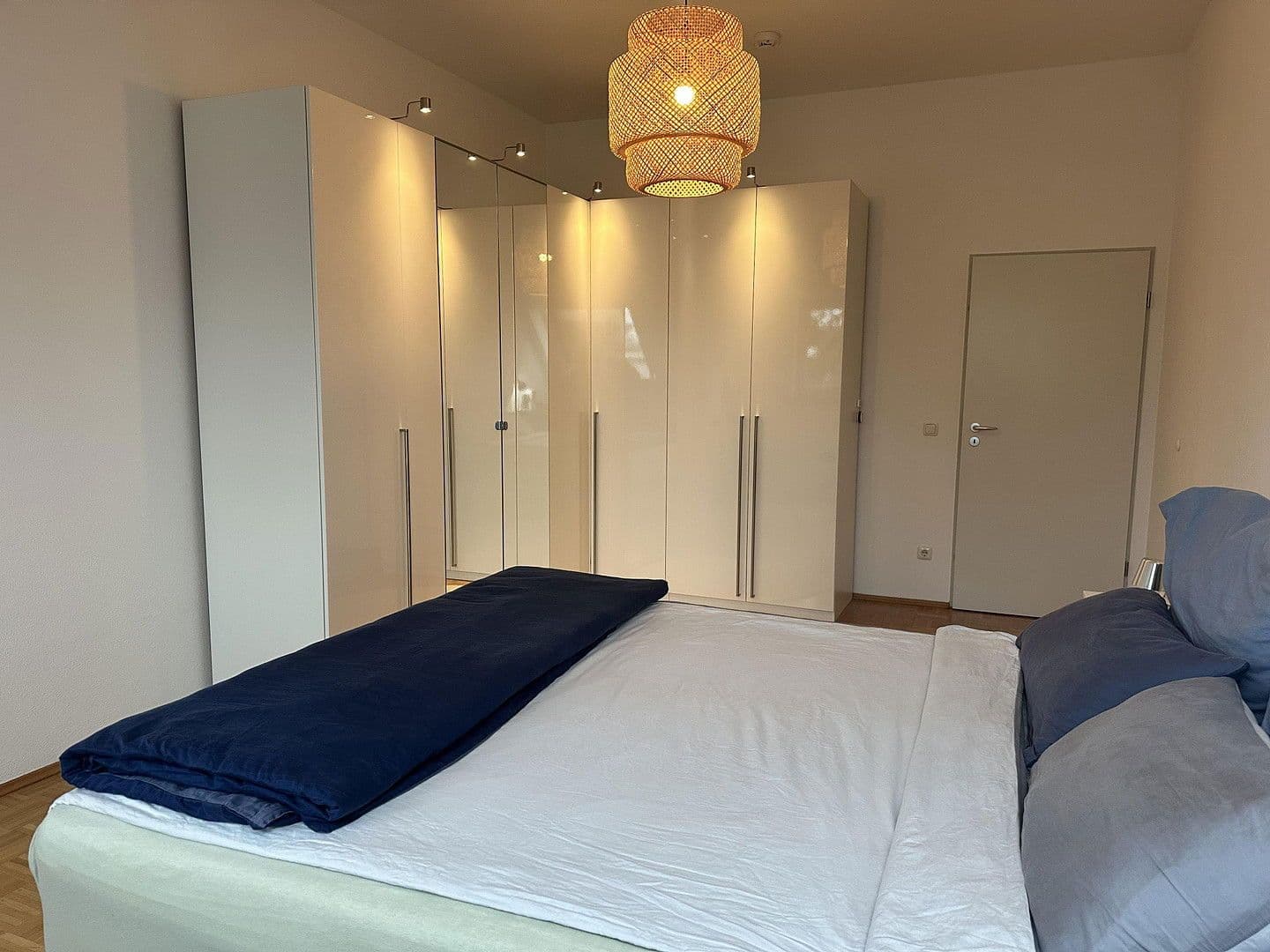 Pronájem bytu 3+1 127 m², Abbachstr. 17, München, Bavorsko Pronájem bytu 3+1 127 m², Abbachstr. 17, München, Bavorsko