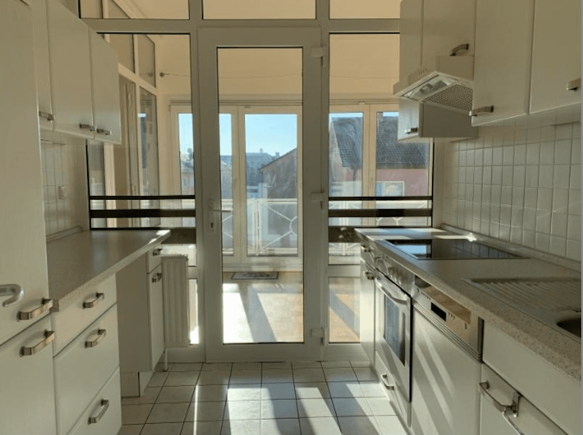 Pronájem bytu 3+1 127 m², Abbachstr. 17, München, Bavorsko Pronájem bytu 3+1 127 m², Abbachstr. 17, München, Bavorsko