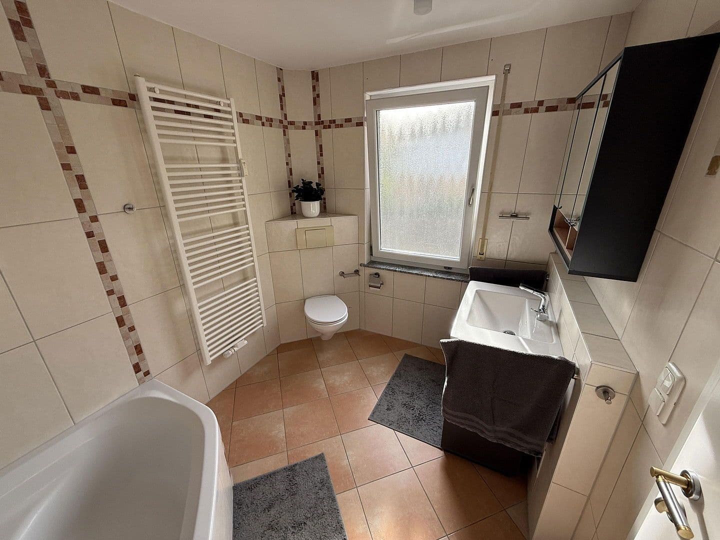 Prodej domu 265 m², pozemek 400 m², Mommenheim, Porýní-Falc Prodej domu 265 m², pozemek 400 m², Mommenheim, Porýní-Falc