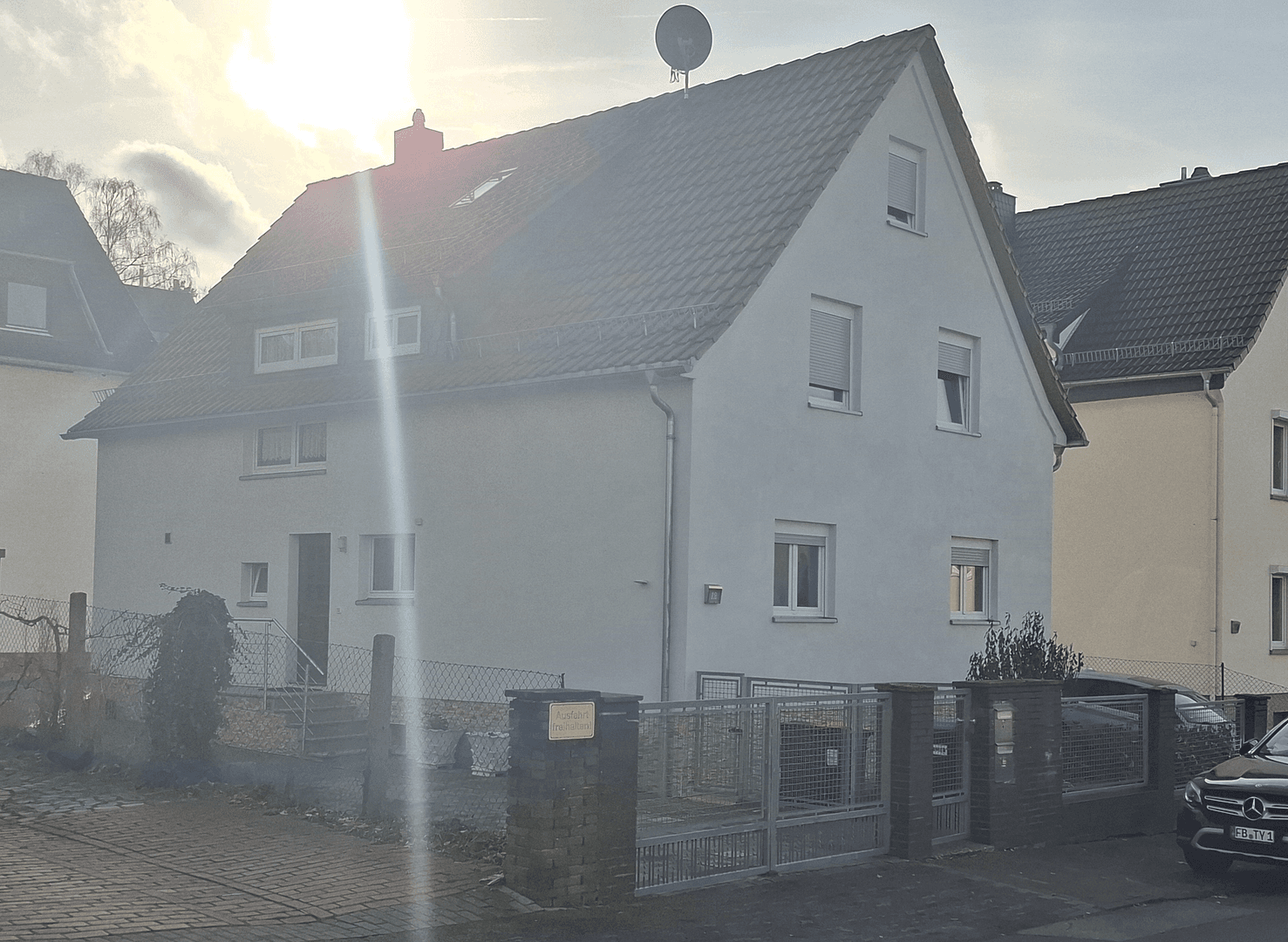 Prodej domu 190 m², pozemek 378 m², Grünerweg 12, Bad Vilbel, Hessen Prodej domu 190 m², pozemek 378 m², Grünerweg 12, Bad Vilbel, Hessen