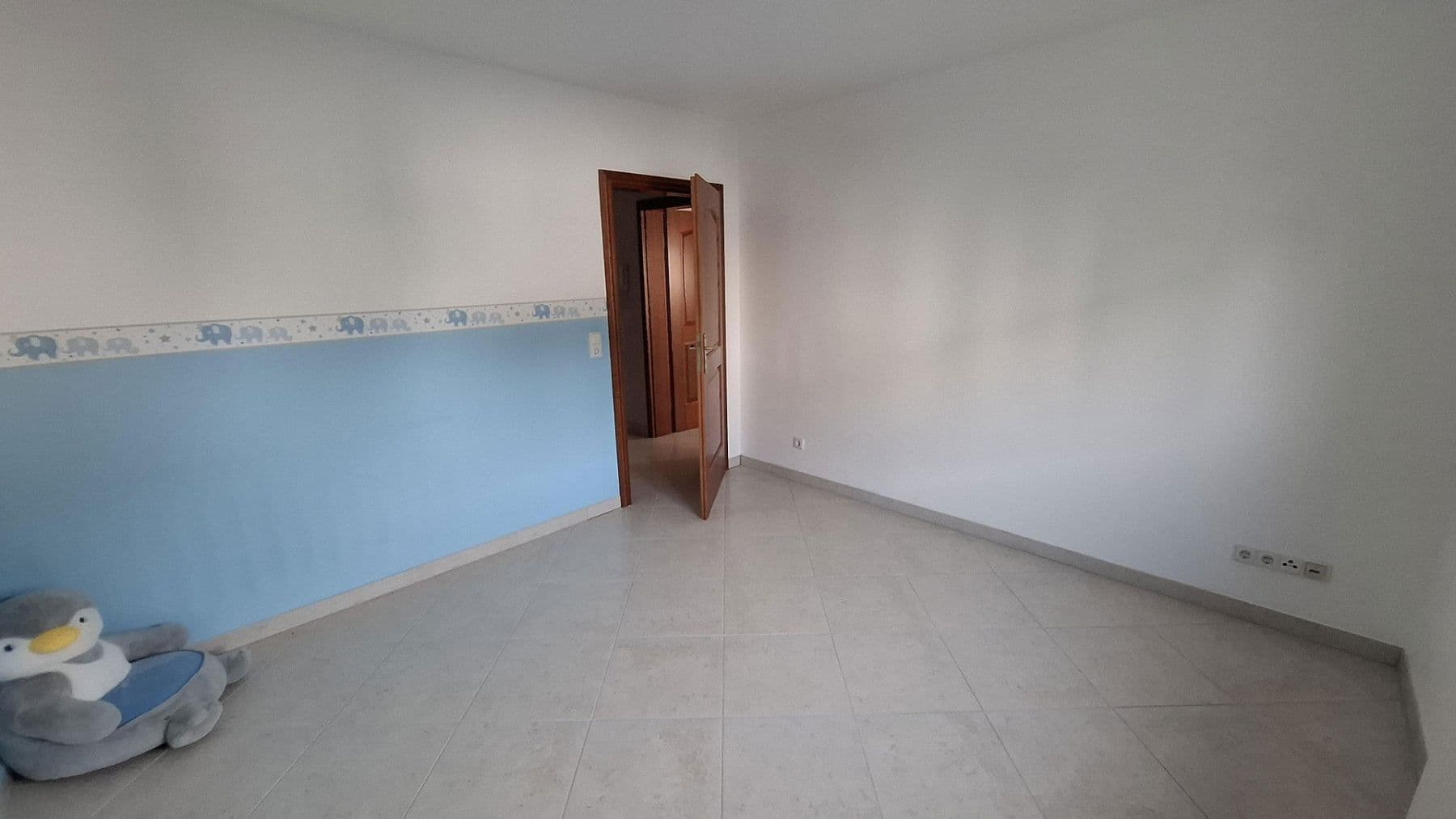 Prodej domu 190 m², pozemek 378 m², Grünerweg 12, Bad Vilbel, Hessen Prodej domu 190 m², pozemek 378 m², Grünerweg 12, Bad Vilbel, Hessen