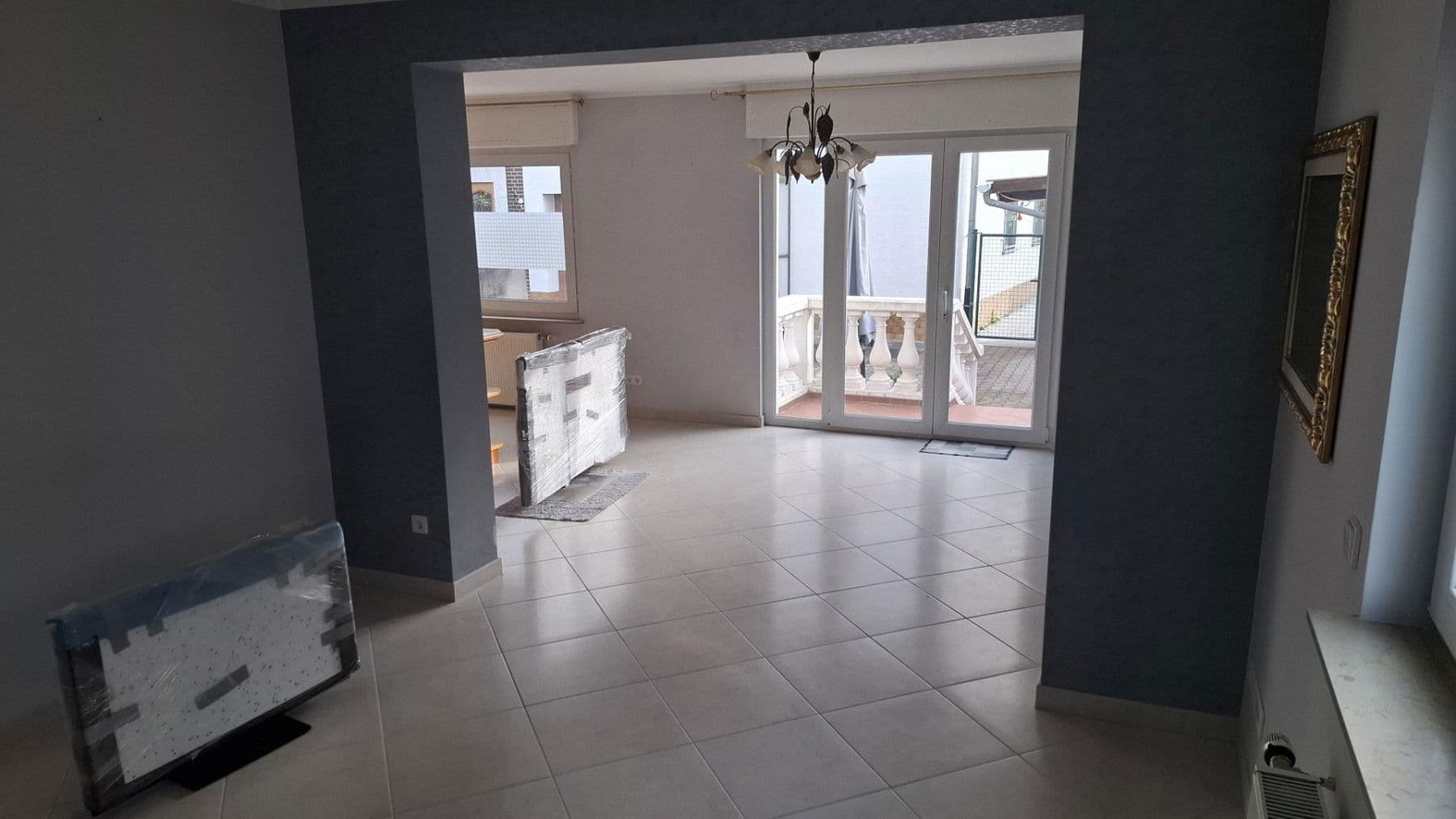 Prodej domu 190 m², pozemek 378 m², Grünerweg 12, Bad Vilbel, Hessen Prodej domu 190 m², pozemek 378 m², Grünerweg 12, Bad Vilbel, Hessen