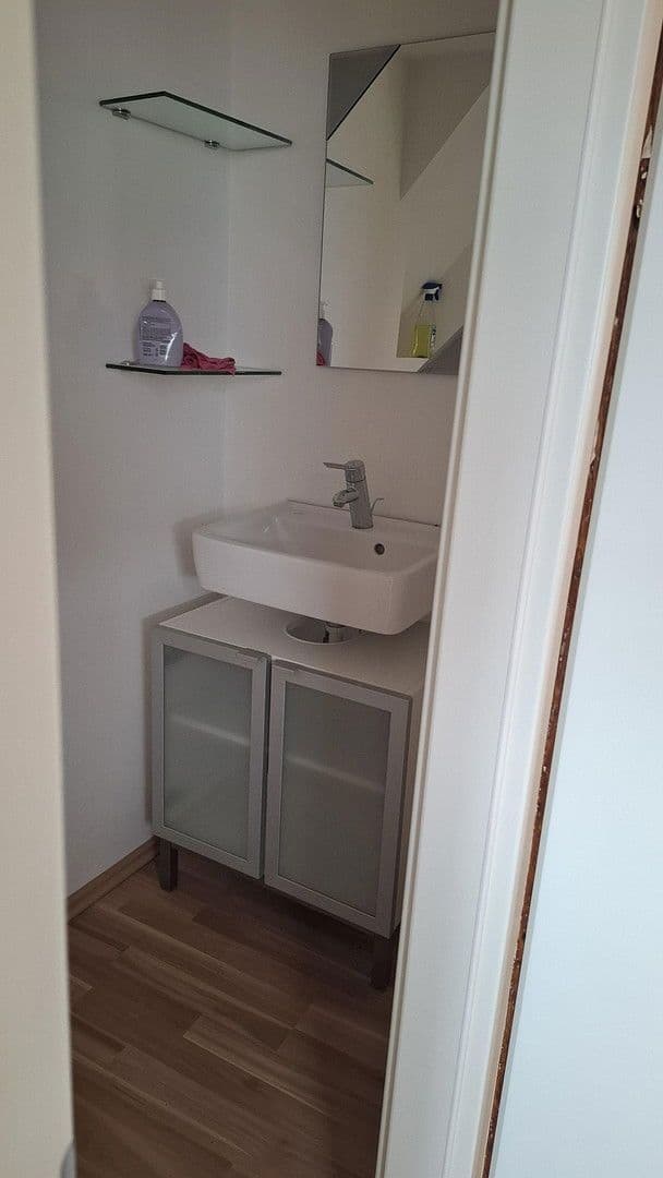 Prodej domu 190 m², pozemek 378 m², Grünerweg 12, Bad Vilbel, Hessen Prodej domu 190 m², pozemek 378 m², Grünerweg 12, Bad Vilbel, Hessen