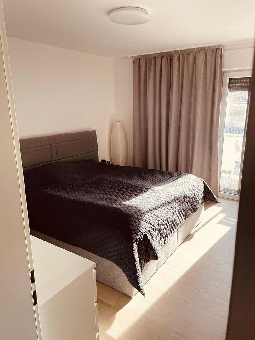 Pronájem bytu 3+1 65 m², Freih-von-Dachroth-Str 4, Udenheim, Porýní-Falc Pronájem bytu 3+1 65 m², Freih-von-Dachroth-Str 4, Udenheim, Porýní-Falc