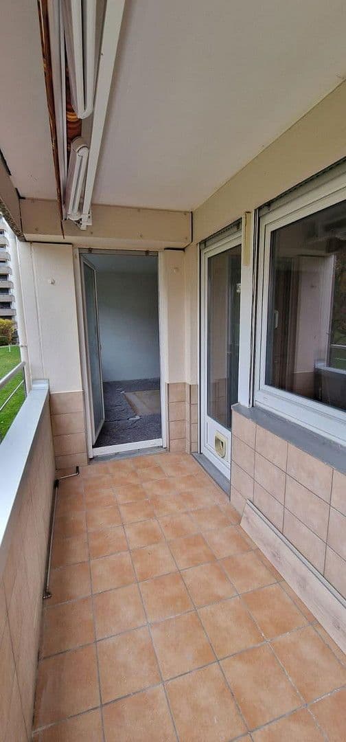 Pronájem bytu 2+1 51 m², Stuttgart Feuerbach, Bádensko-Württembersko Pronájem bytu 2+1 51 m², Stuttgart Feuerbach, Bádensko-Württembersko