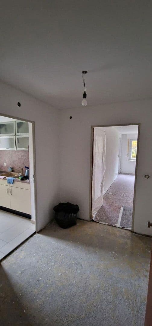 Pronájem bytu 2+1 51 m², Stuttgart Feuerbach, Bádensko-Württembersko Pronájem bytu 2+1 51 m², Stuttgart Feuerbach, Bádensko-Württembersko