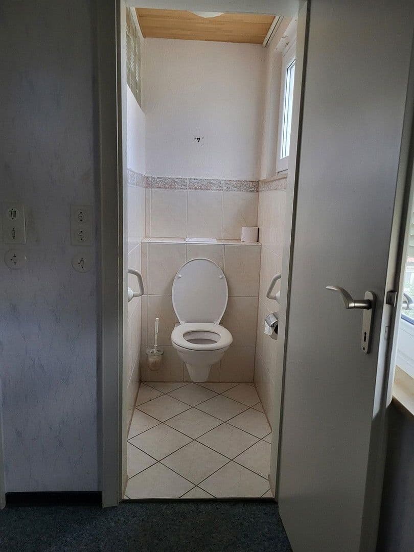 Prodej domu 78 m², pozemek 568 m², Neuenbürg, Bádensko-Württembersko Prodej domu 78 m², pozemek 568 m², Neuenbürg, Bádensko-Württembersko