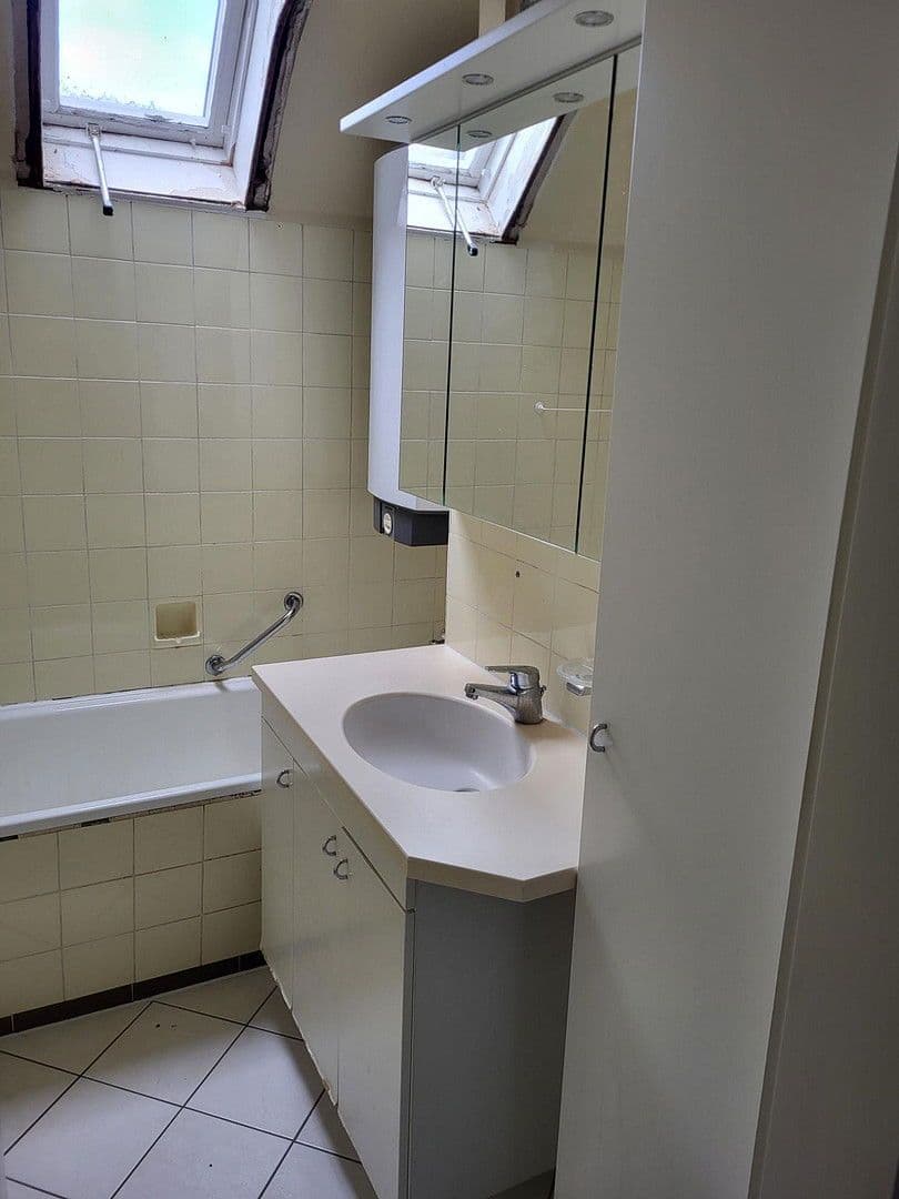 Prodej domu 78 m², pozemek 568 m², Neuenbürg, Bádensko-Württembersko Prodej domu 78 m², pozemek 568 m², Neuenbürg, Bádensko-Württembersko