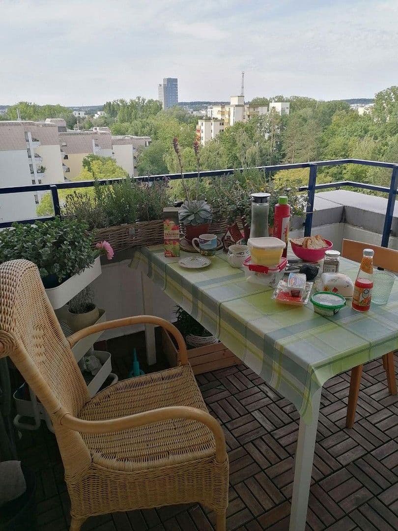 Prodej bytu 3+kk 95 m², Stuttgart - Möhringen, Bádensko-Württembersko Prodej bytu 3+kk 95 m², Stuttgart - Möhringen, Bádensko-Württembersko