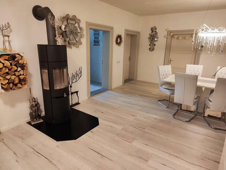 Pronájem bytu 6+1 198 m², Häfeliswald 115, Buchenberg, Bavorsko Pronájem bytu 6+1 198 m², Häfeliswald 115, Buchenberg, Bavorsko