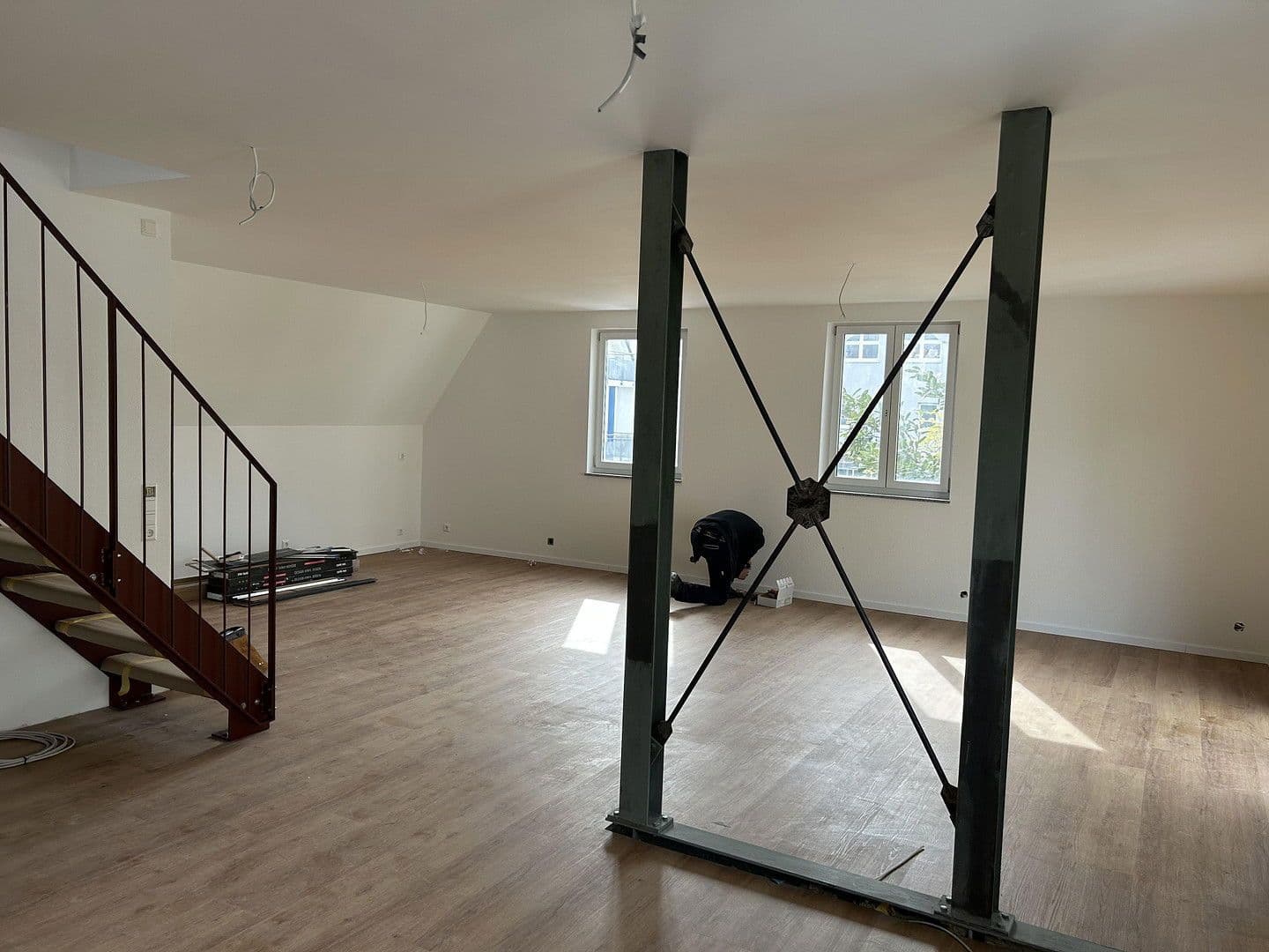 Pronájem bytu 4+kk 128 m², Fronbergstraße 4, Kirchheim am Neckar, Bádensko-Württembersko Pronájem bytu 4+kk 128 m², Fronbergstraße 4, Kirchheim am Neckar, Bádensko-Württembersko