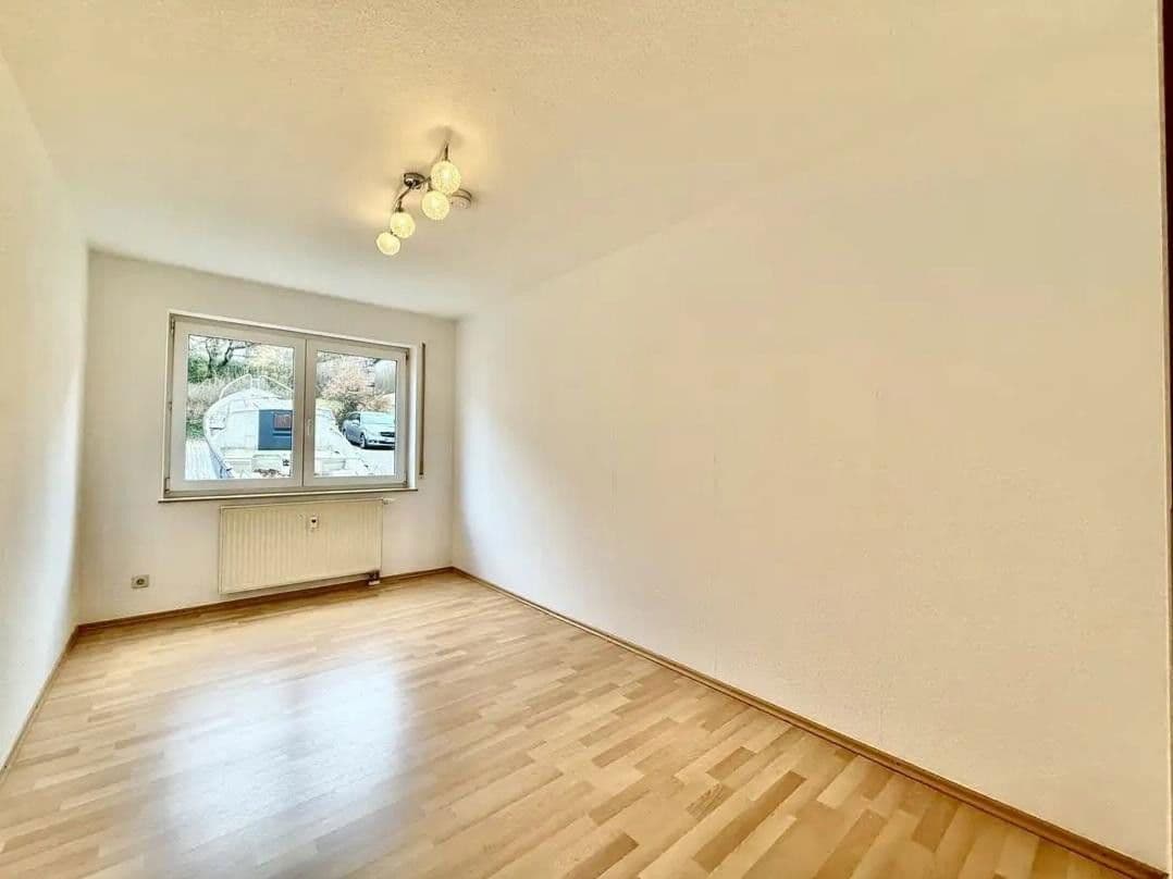 Pronájem bytu 3+kk 75 m², Oskar-Volk-Straße 31, Güglingen, Bádensko-Württembersko Pronájem bytu 3+kk 75 m², Oskar-Volk-Straße 31, Güglingen, Bádensko-Württembersko