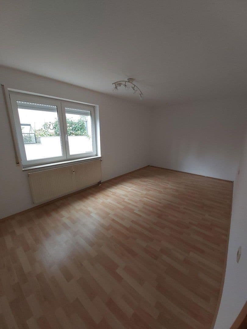 Pronájem bytu 3+kk 75 m², Oskar-Volk-Straße 31, Güglingen, Bádensko-Württembersko Pronájem bytu 3+kk 75 m², Oskar-Volk-Straße 31, Güglingen, Bádensko-Württembersko