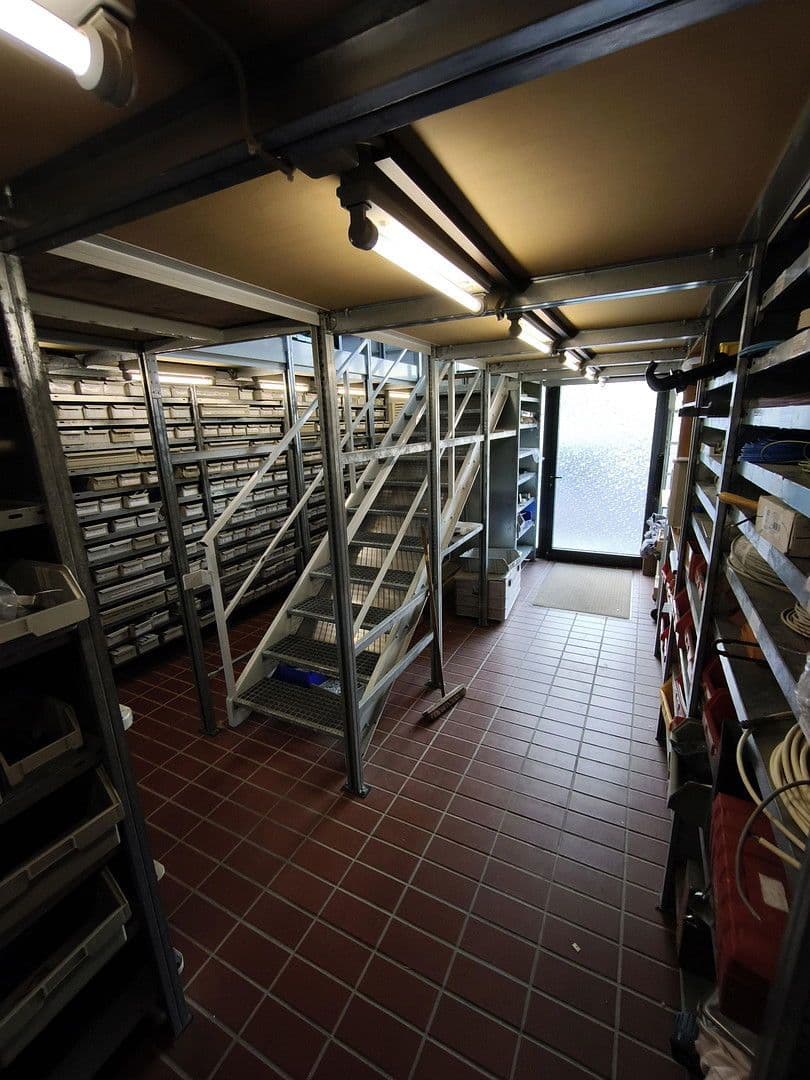 Pronájem nebytového prostoru 80 m², Erftstadt, Severní Porýní-Vestfálsko Pronájem nebytového prostoru 80 m², Erftstadt, Severní Porýní-Vestfálsko