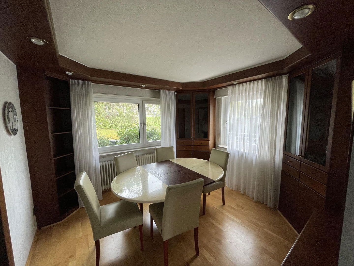 Prodej domu 167 m², pozemek 547 m², Leonberg, Bádensko-Württembersko Prodej domu 167 m², pozemek 547 m², Leonberg, Bádensko-Württembersko