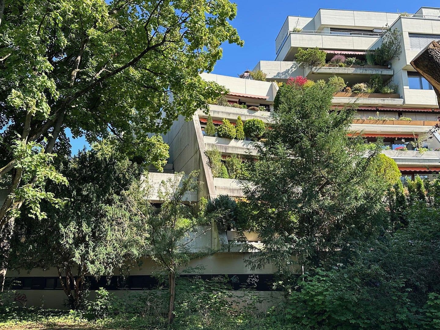 Prodej bytu 4+kk 150 m², Virchowstr. 15, Nürnberg, Bavorsko Prodej bytu 4+kk 150 m², Virchowstr. 15, Nürnberg, Bavorsko