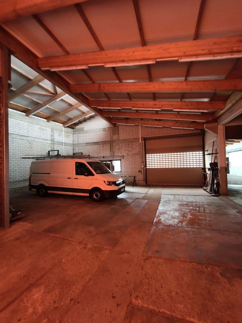 Pronájem nebytového prostoru 120 m², Erftstadt, Severní Porýní-Vestfálsko Pronájem nebytového prostoru 120 m², Erftstadt, Severní Porýní-Vestfálsko