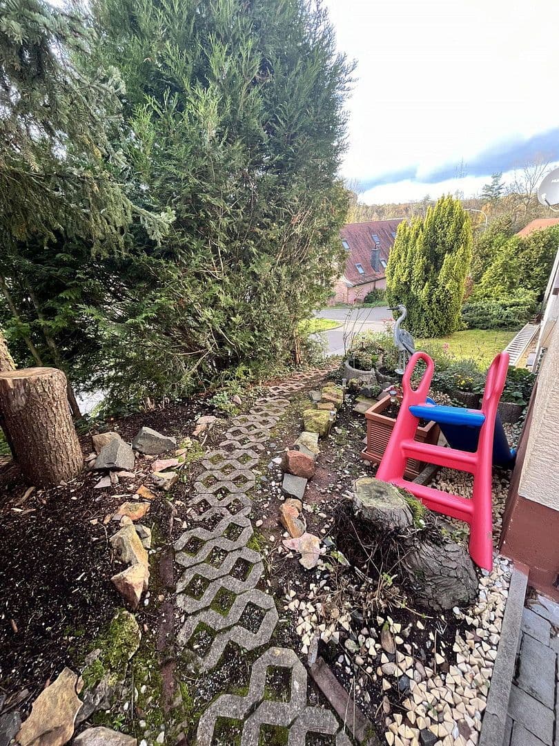 Prodej bytu 5+1 113 m², Wartenberg-Rohrbach, Porýní-Falc Prodej bytu 5+1 113 m², Wartenberg-Rohrbach, Porýní-Falc