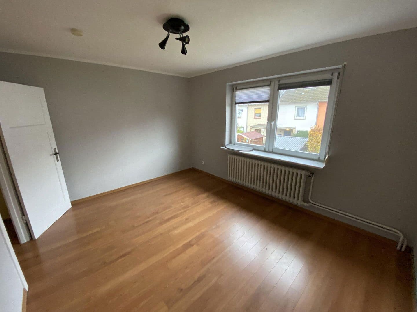 Prodej domu 78 m², pozemek 100 m², Wedel, Šlesvicko-Holštýnsko Prodej domu 78 m², pozemek 100 m², Wedel, Šlesvicko-Holštýnsko