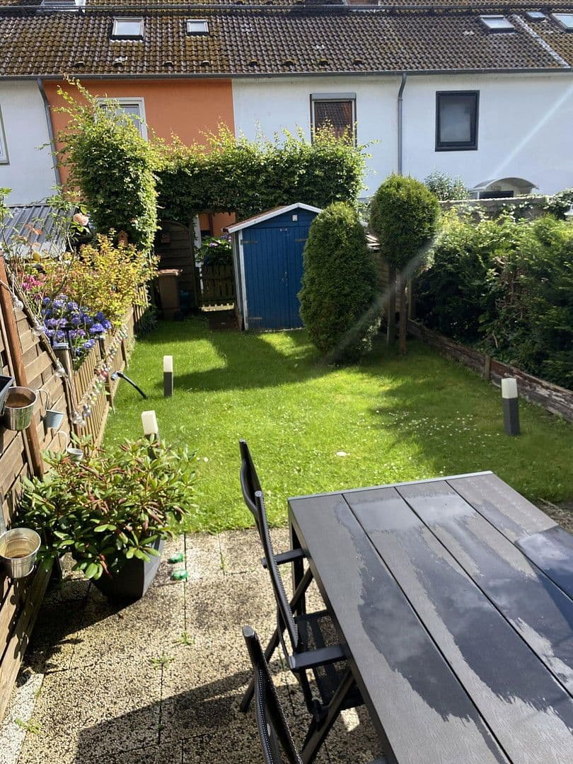 Prodej domu 78 m², pozemek 100 m², Wedel, Šlesvicko-Holštýnsko Prodej domu 78 m², pozemek 100 m², Wedel, Šlesvicko-Holštýnsko