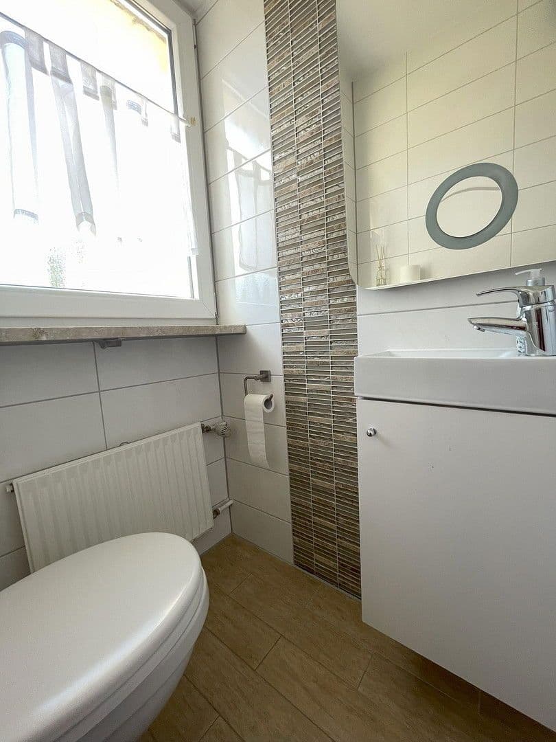 Pronájem bytu 6+1 180 m², Gilching, Bavorsko Pronájem bytu 6+1 180 m², Gilching, Bavorsko