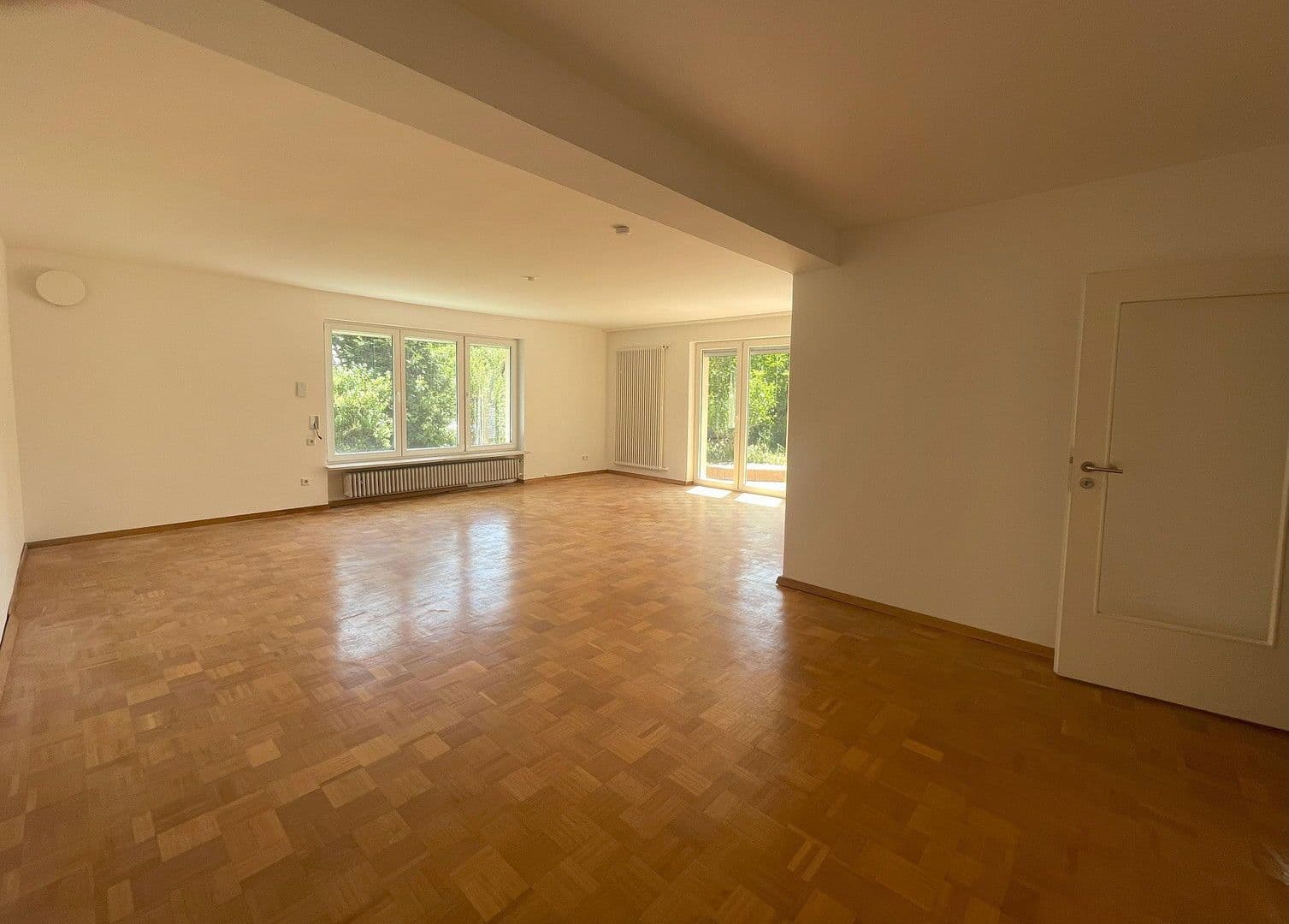 Pronájem bytu 6+1 180 m², Gilching, Bavorsko Pronájem bytu 6+1 180 m², Gilching, Bavorsko