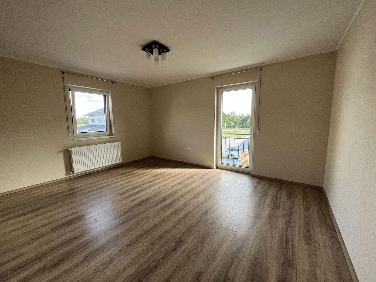 Prodej domu 178 m², pozemek 396 m², Hengersberg, Bavorsko Prodej domu 178 m², pozemek 396 m², Hengersberg, Bavorsko