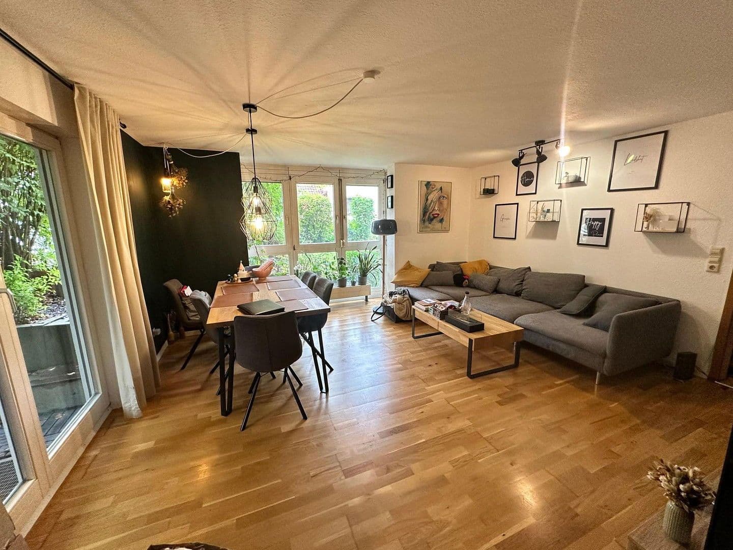 Pronájem bytu 3+1 69 m², Bietigheim-Bissingen, Bádensko-Württembersko Pronájem bytu 3+1 69 m², Bietigheim-Bissingen, Bádensko-Württembersko