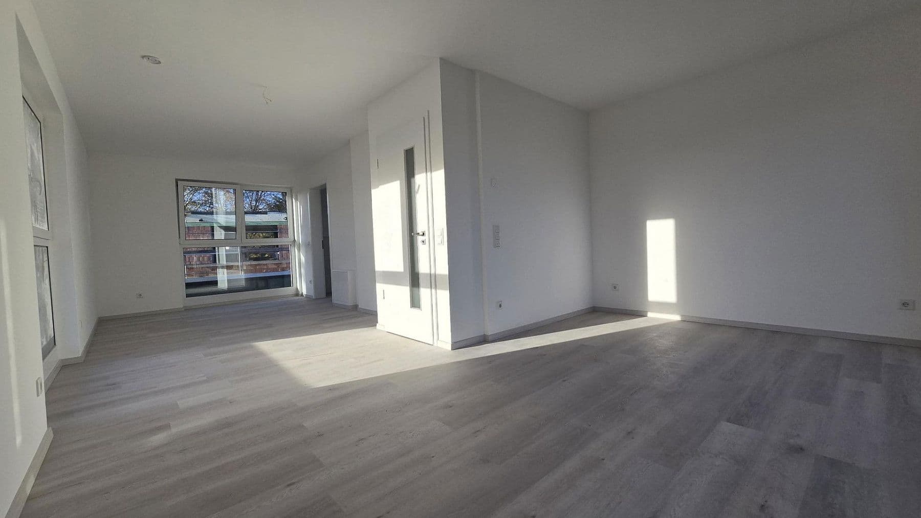 Pronájem domu 152 m², pozemek 100 m², Bornheim, Severní Porýní-Vestfálsko Pronájem domu 152 m², pozemek 100 m², Bornheim, Severní Porýní-Vestfálsko