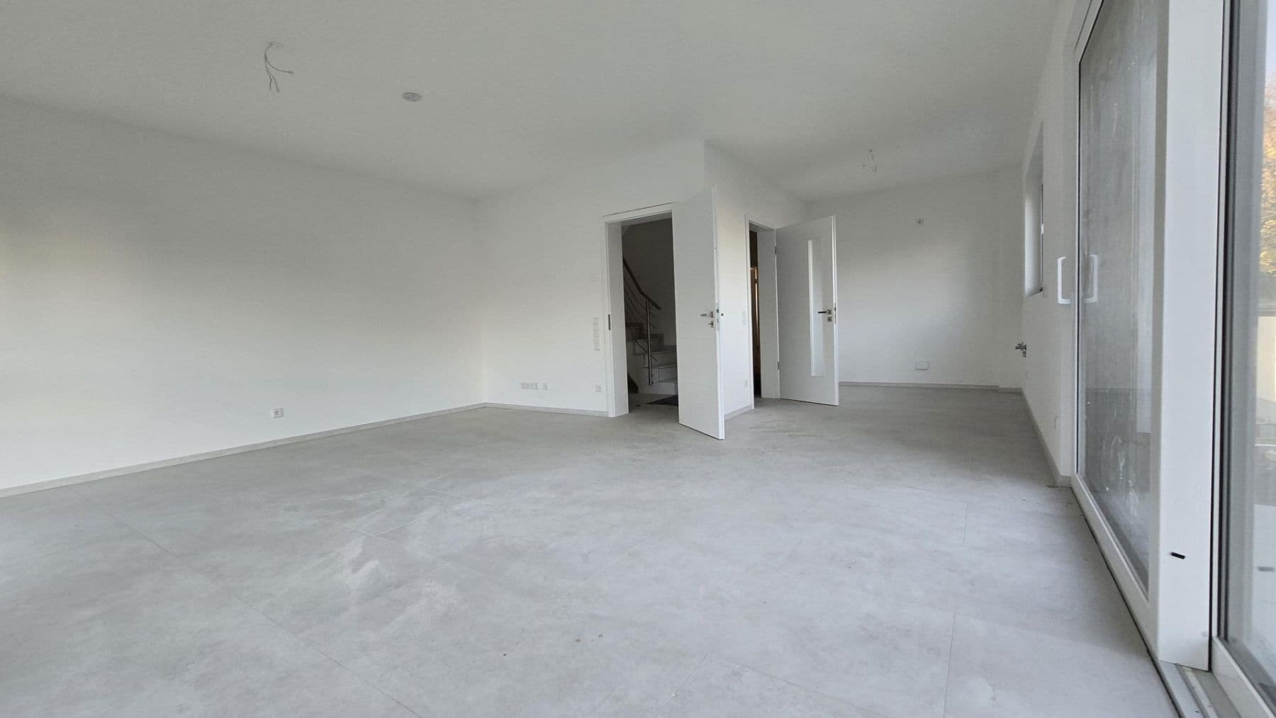 Pronájem domu 152 m², pozemek 100 m², Bornheim, Severní Porýní-Vestfálsko Pronájem domu 152 m², pozemek 100 m², Bornheim, Severní Porýní-Vestfálsko