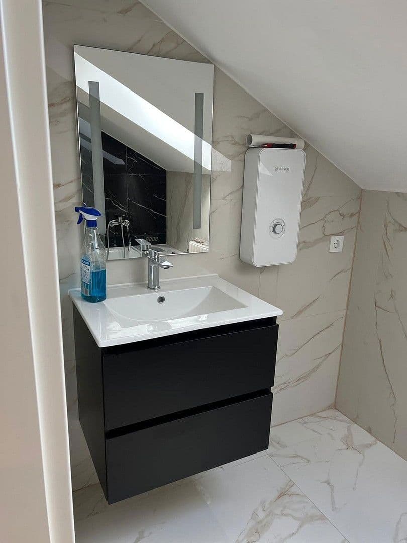 Pronájem bytu 2+1 51 m², Stein, Bavorsko Pronájem bytu 2+1 51 m², Stein, Bavorsko