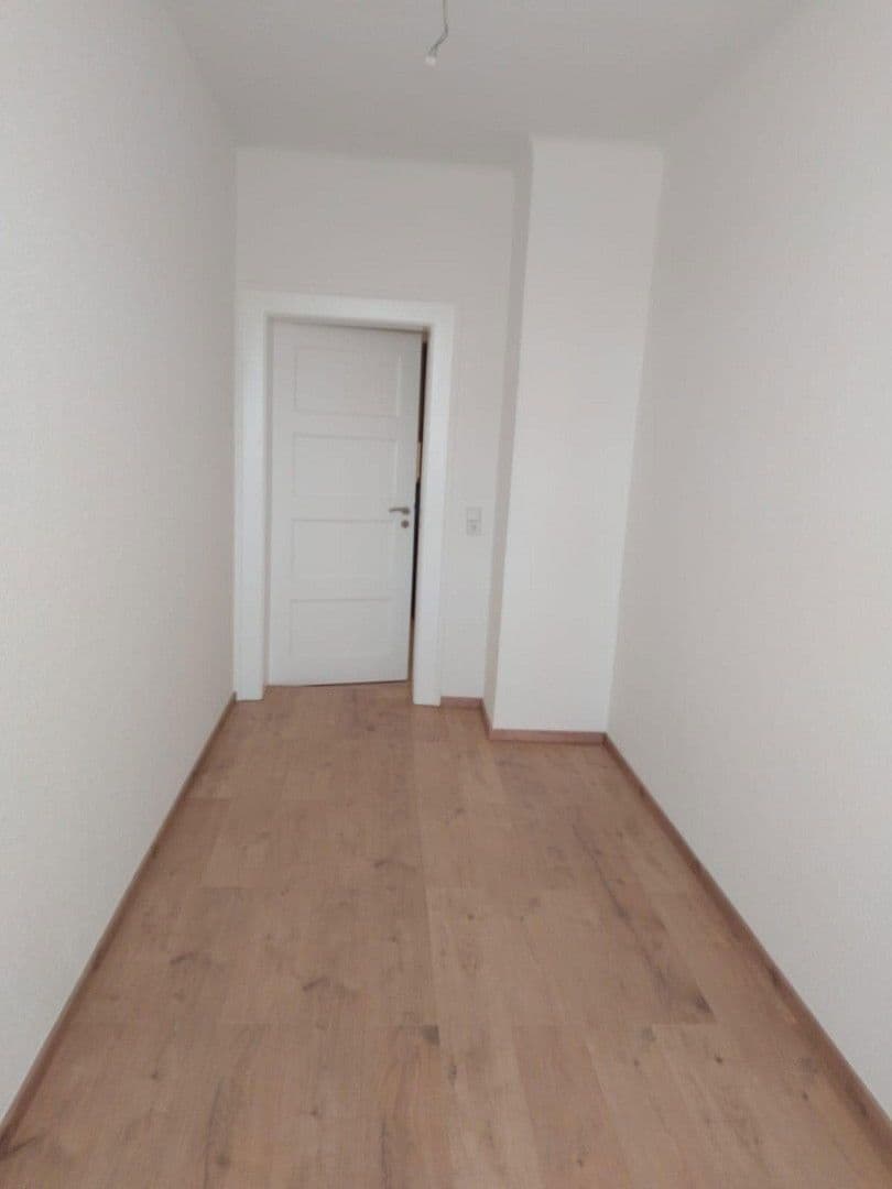 Pronájem bytu 4+1 100 m², Naunhofer Straße 53, Leipzig, Sasko Pronájem bytu 4+1 100 m², Naunhofer Straße 53, Leipzig, Sasko