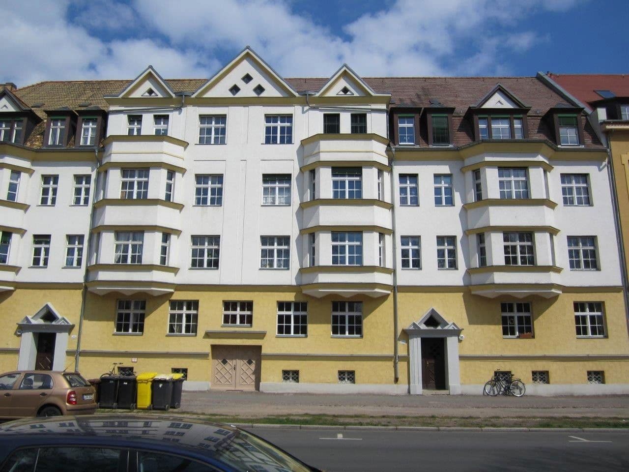 Pronájem bytu 4+1 100 m², Naunhofer Straße 53, Leipzig, Sasko Pronájem bytu 4+1 100 m², Naunhofer Straße 53, Leipzig, Sasko