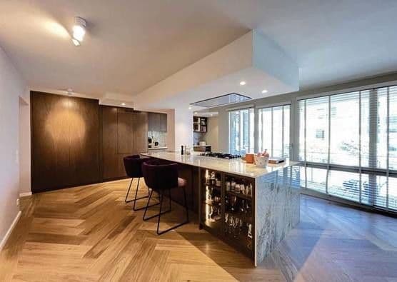 Pronájem bytu 5+1 178 m², Düsseldorf, Severní Porýní-Vestfálsko Pronájem bytu 5+1 178 m², Düsseldorf, Severní Porýní-Vestfálsko