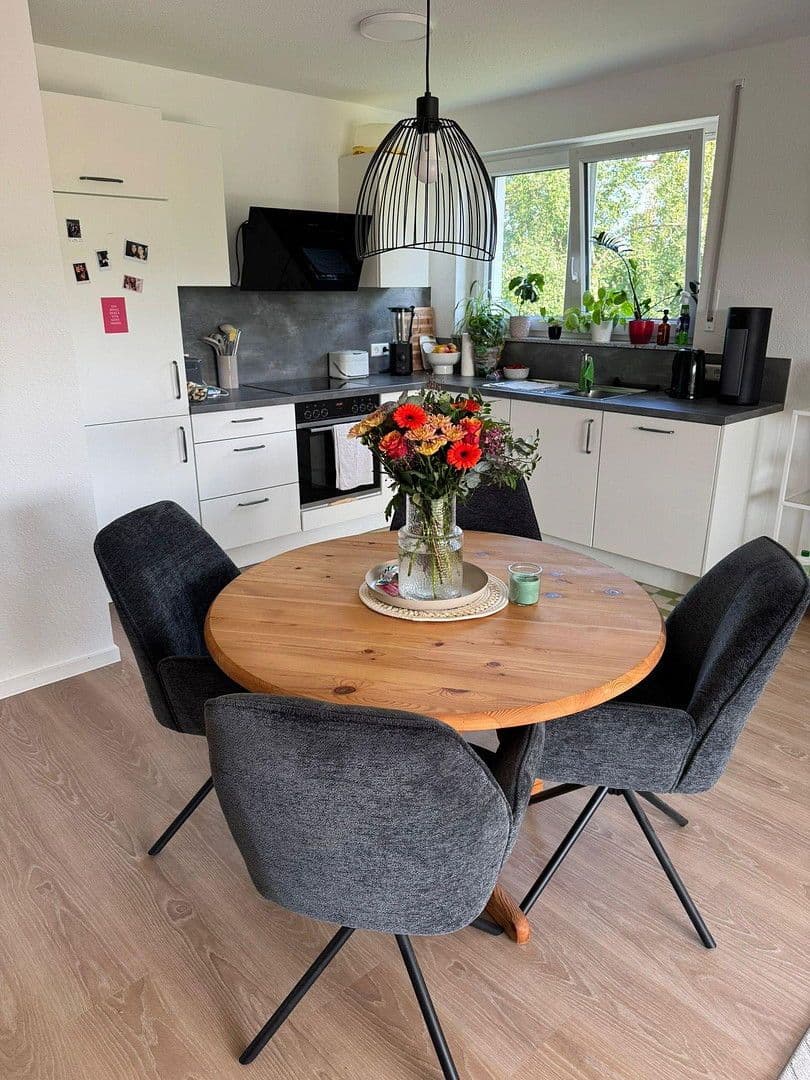 Pronájem bytu 3+kk 78 m², Heilbronn, Bádensko-Württembersko Pronájem bytu 3+kk 78 m², Heilbronn, Bádensko-Württembersko