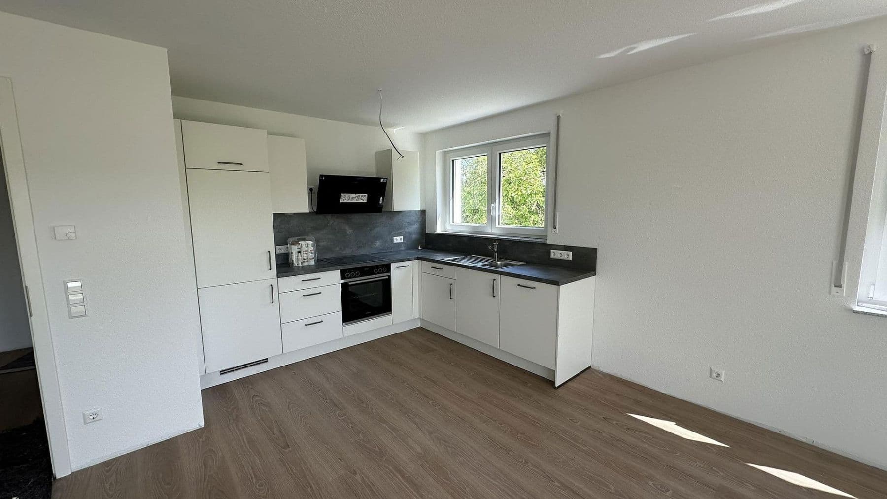 Pronájem bytu 3+kk 78 m², Heilbronn, Bádensko-Württembersko Pronájem bytu 3+kk 78 m², Heilbronn, Bádensko-Württembersko