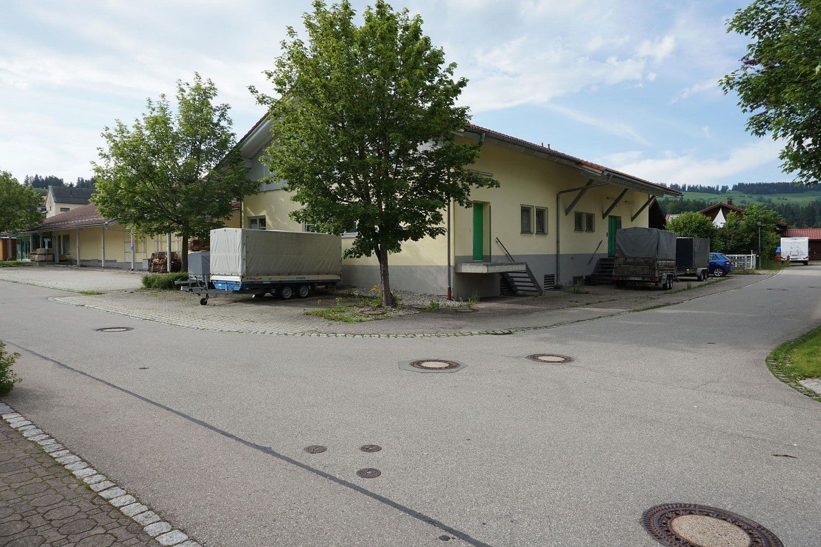 Pronájem nebytového prostoru 716 m², Wannenblick 1, Wertach, Bavorsko Pronájem nebytového prostoru 716 m², Wannenblick 1, Wertach, Bavorsko