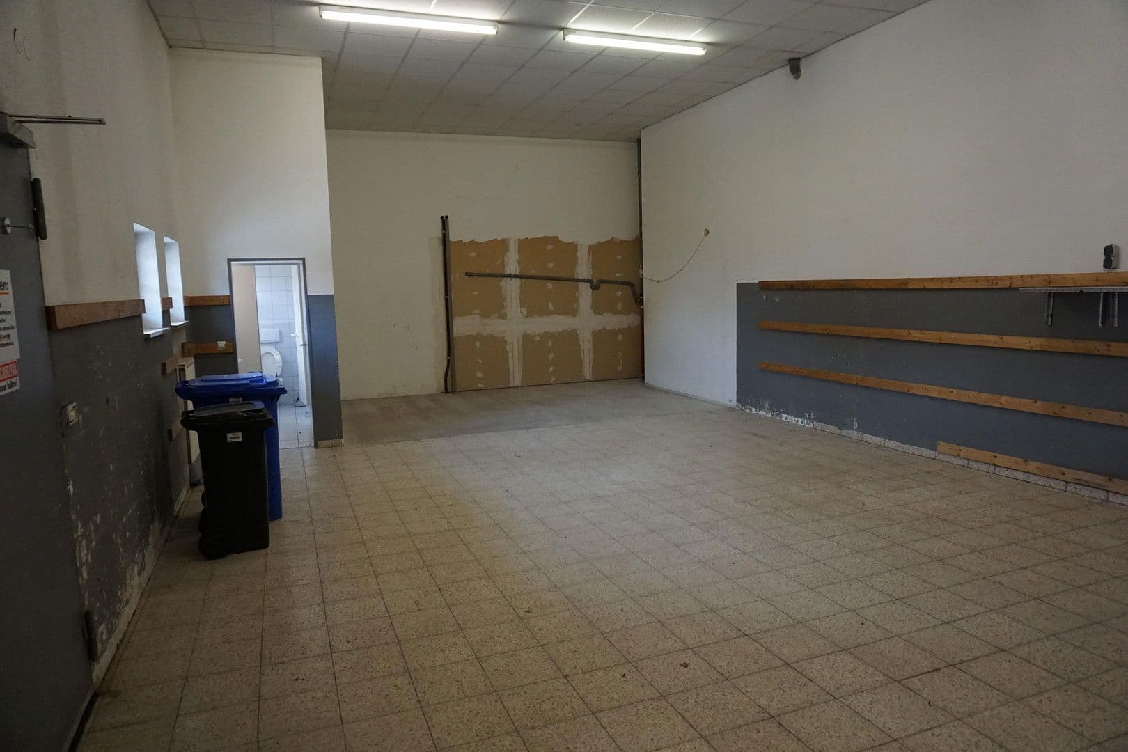 Pronájem nebytového prostoru 716 m², Wannenblick 1, Wertach, Bavorsko Pronájem nebytového prostoru 716 m², Wannenblick 1, Wertach, Bavorsko