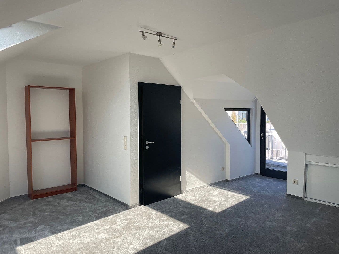 Pronájem bytu 3+kk 102 m², Bonn, Severní Porýní-Vestfálsko Pronájem bytu 3+kk 102 m², Bonn, Severní Porýní-Vestfálsko