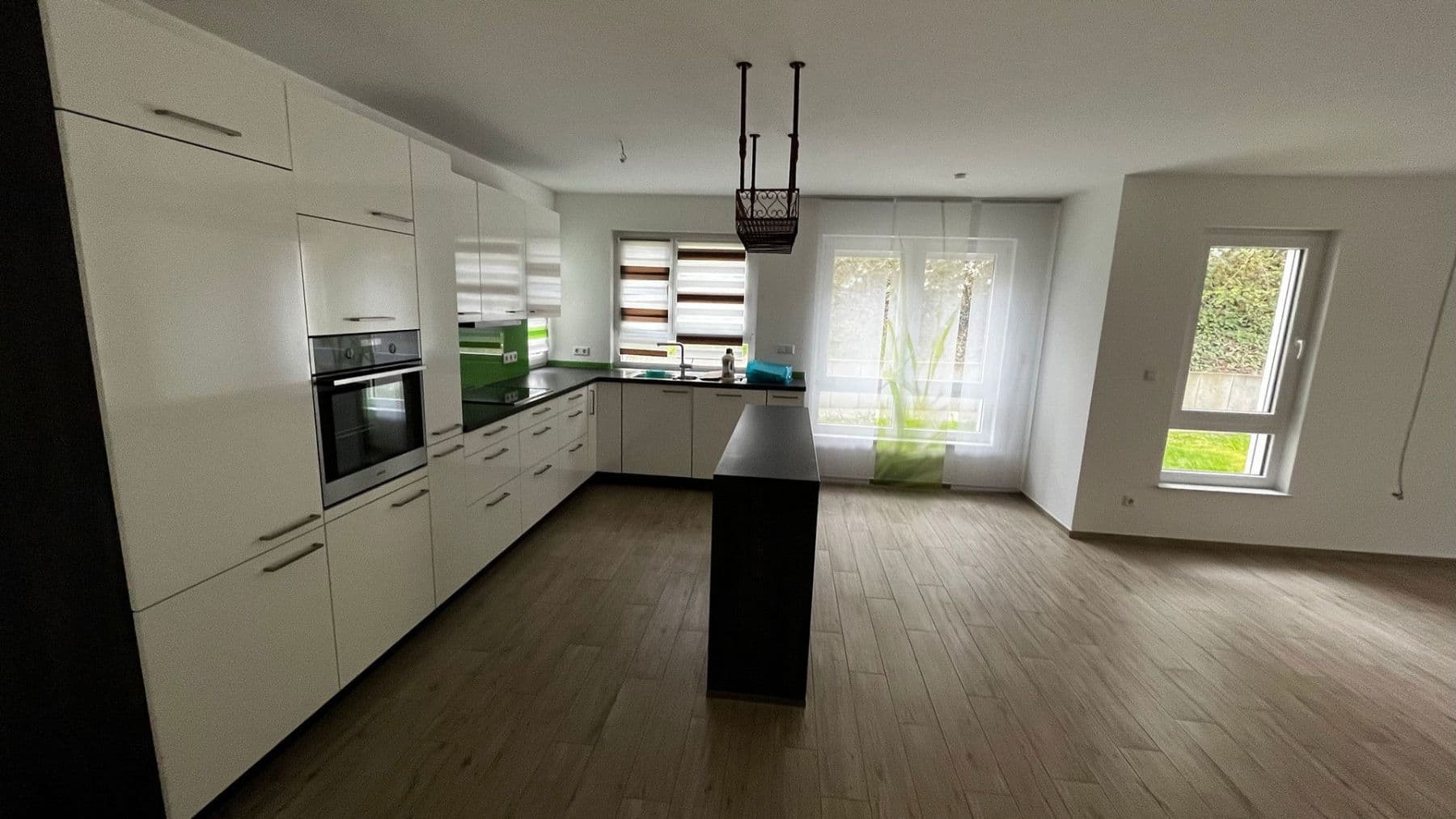 Pronájem bytu 3+kk 99 m², Bad Rappenau, Bádensko-Württembersko Pronájem bytu 3+kk 99 m², Bad Rappenau, Bádensko-Württembersko