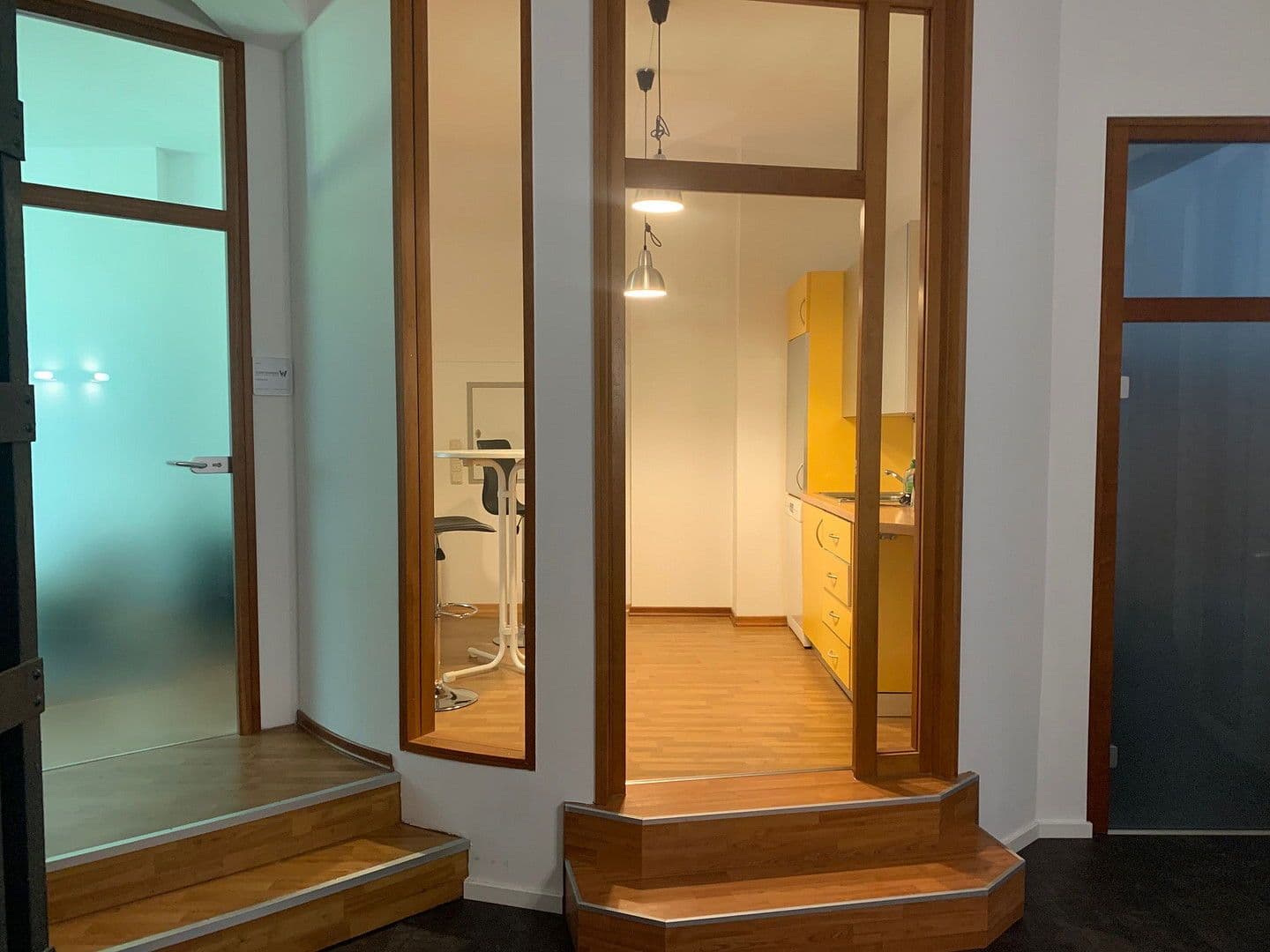 Pronájem kanceláře 11 m², Giesensdorfer Str. 29, BERLIN, Berlín Pronájem kanceláře 11 m², Giesensdorfer Str. 29, BERLIN, Berlín