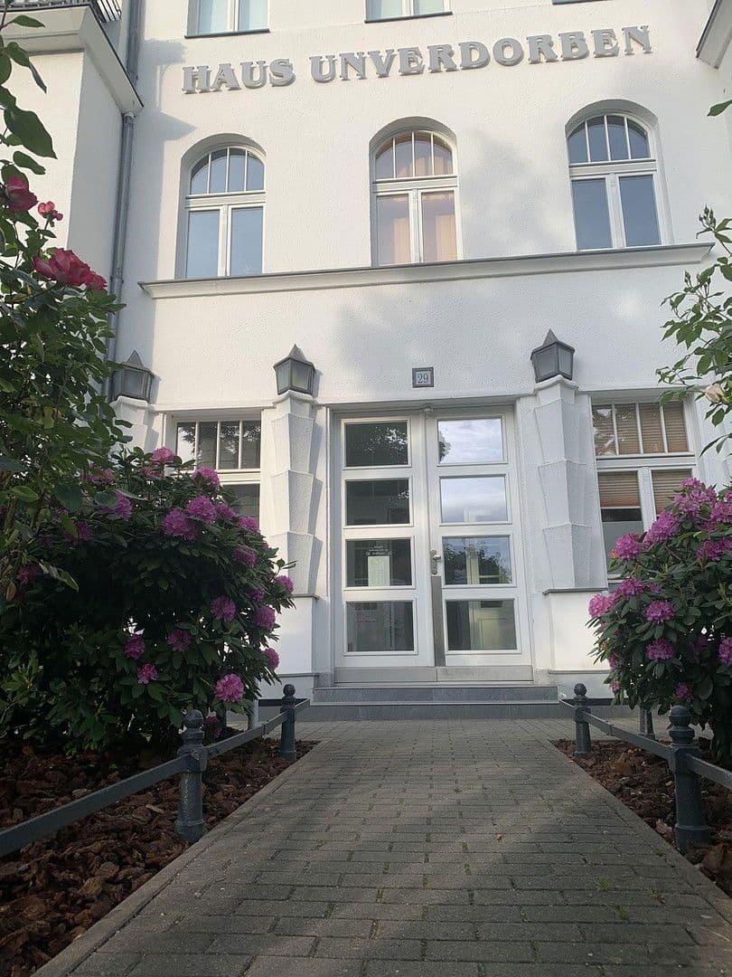 Pronájem kanceláře 11 m², Giesensdorfer Str. 29, BERLIN, Berlín Pronájem kanceláře 11 m², Giesensdorfer Str. 29, BERLIN, Berlín