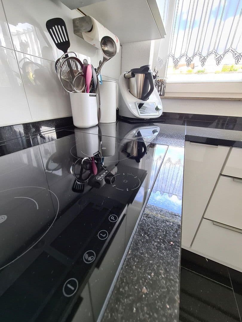 Prodej bytu 3+1 80 m², Stuttgart, Bádensko-Württembersko Prodej bytu 3+1 80 m², Stuttgart, Bádensko-Württembersko