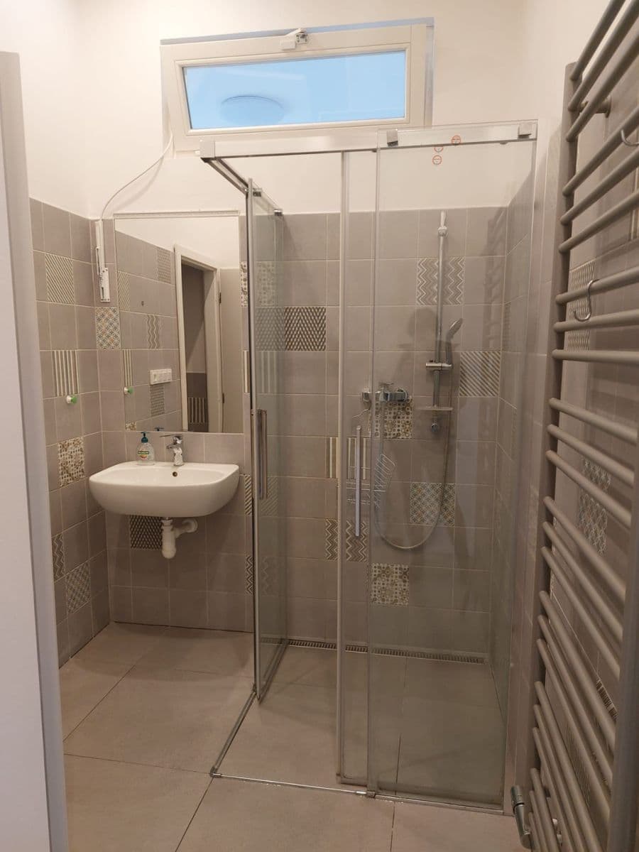 Pronájem bytu 3+kk 70 m², Kosmákova, Brno, Jihomoravský kraj Pronájem bytu 3+kk 70 m², Kosmákova, Brno, Jihomoravský kraj