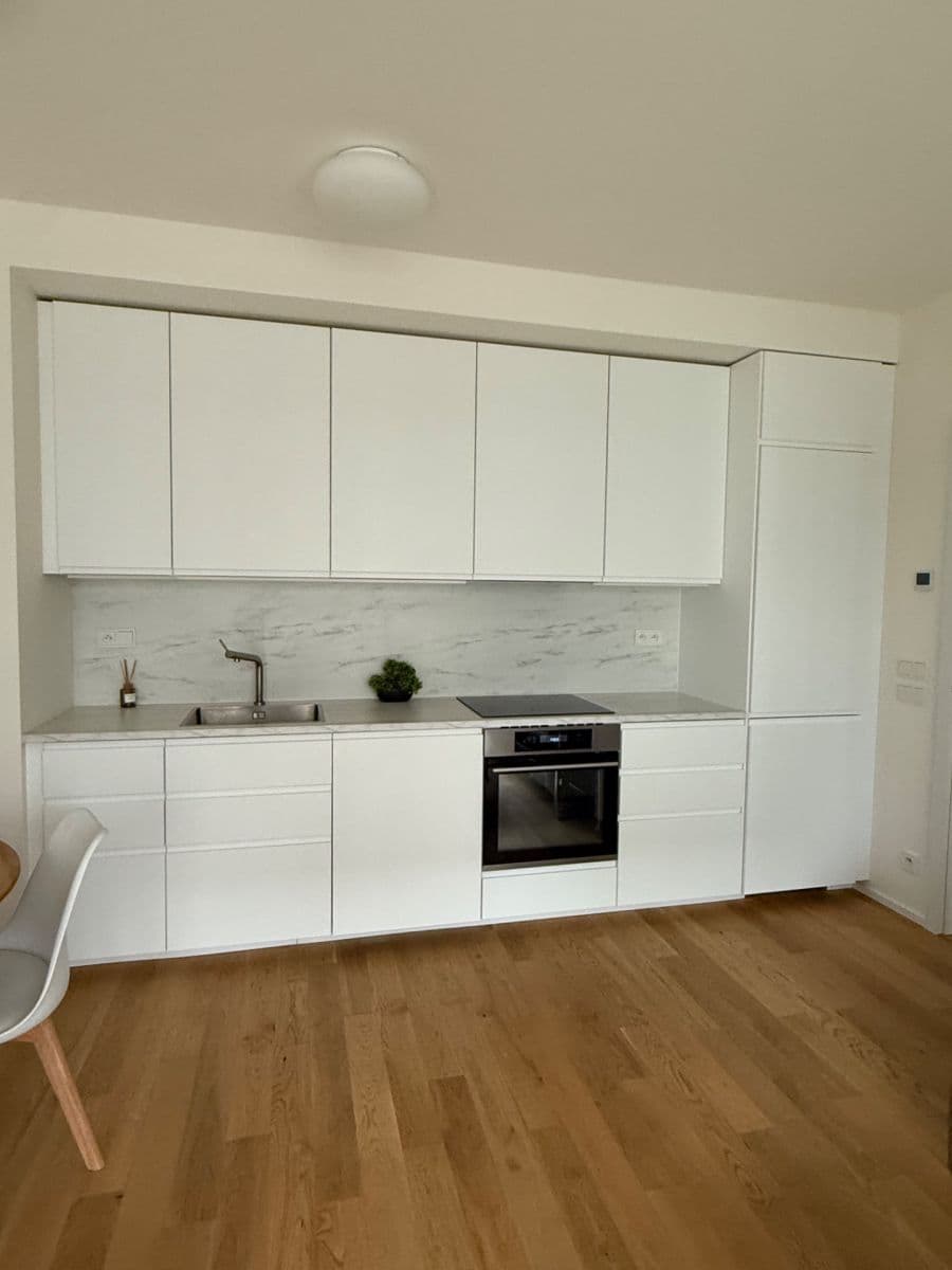 Pronájem bytu 2+kk 48 m², U Průhonu, Praha, Praha Pronájem bytu 2+kk 48 m², U Průhonu, Praha, Praha