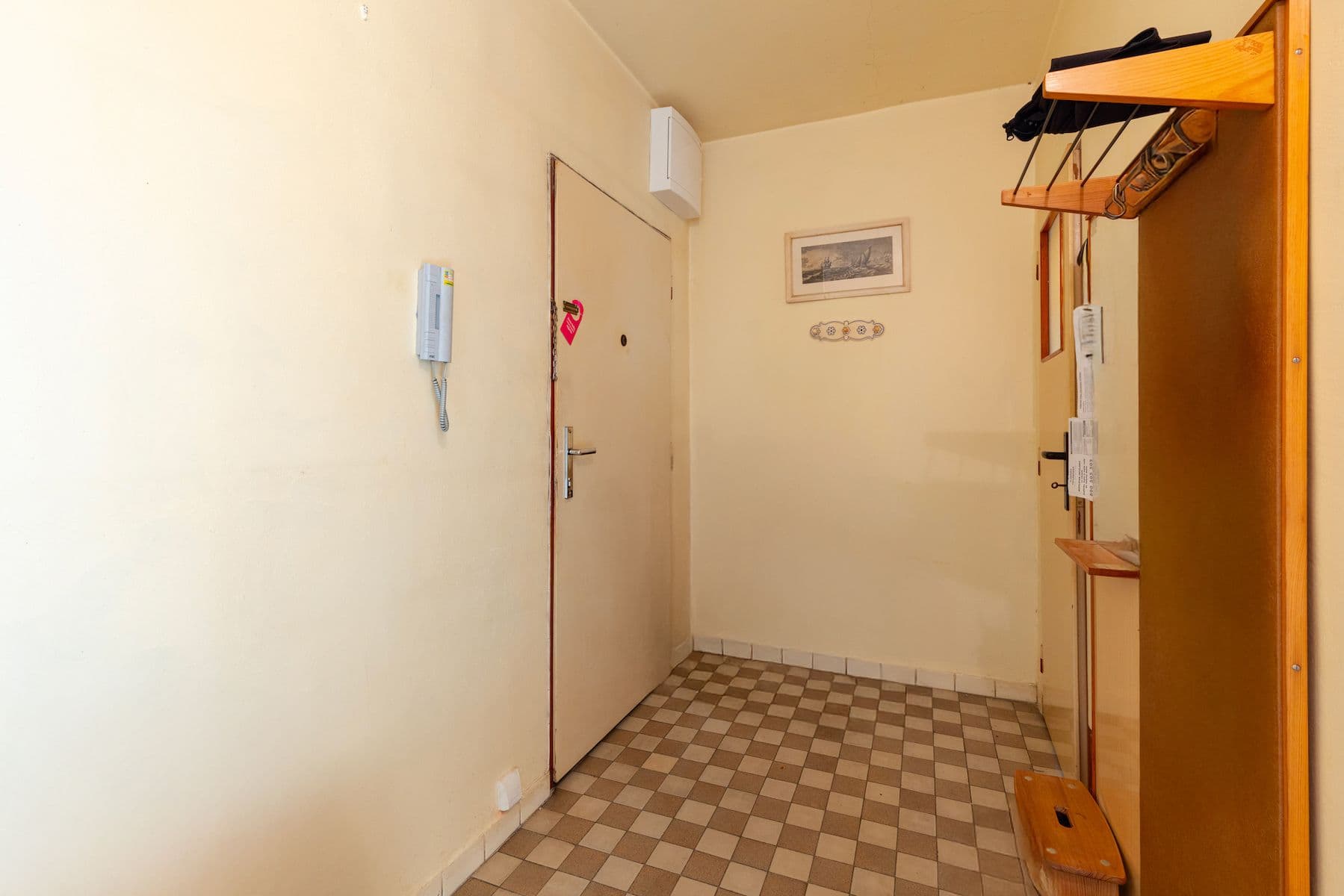 Prodej bytu 2+1 53 m², Partyzánská, , Praha Prodej bytu 2+1 53 m², Partyzánská, , Praha