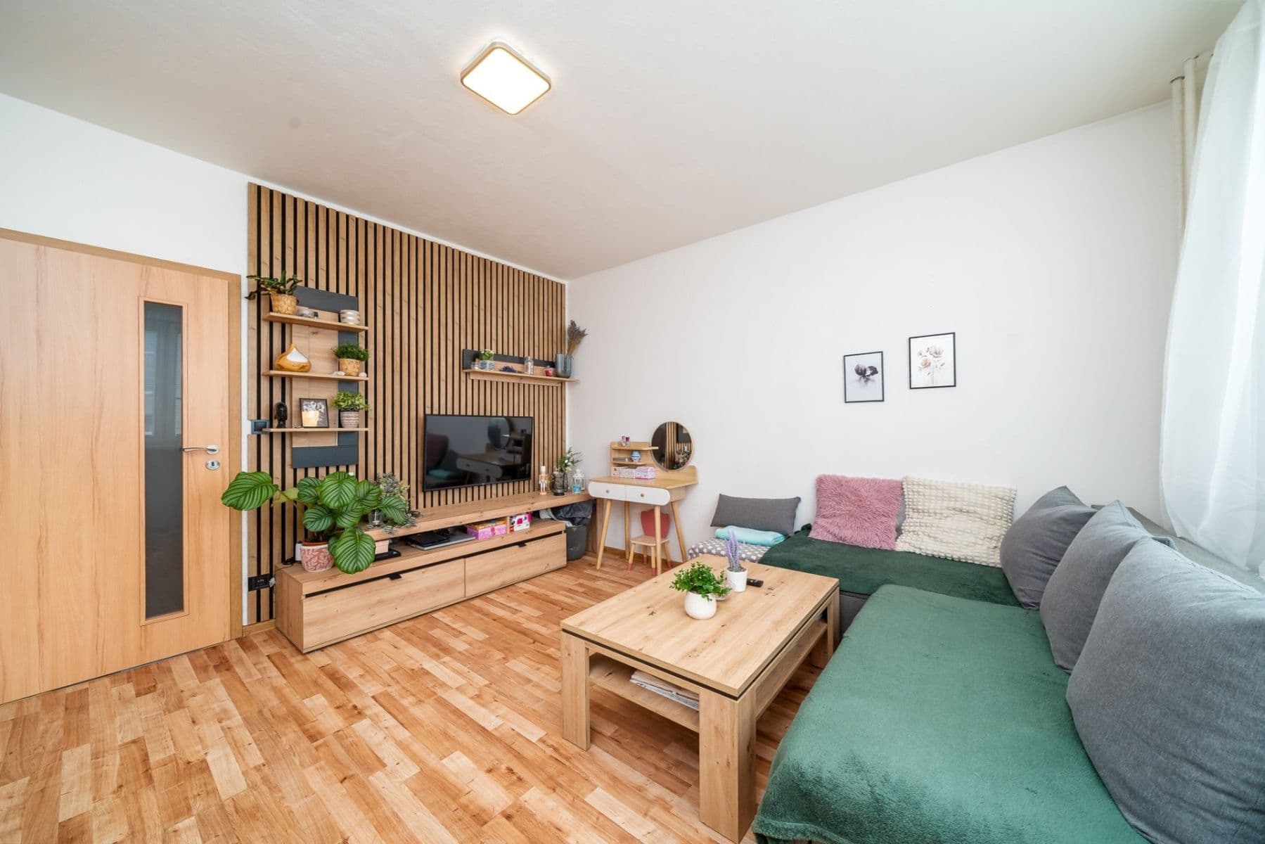 Pronájem bytu 2+1 47 m², Jiráskova, Šternberk, Olomoucký kraj Pronájem bytu 2+1 47 m², Jiráskova, Šternberk, Olomoucký kraj