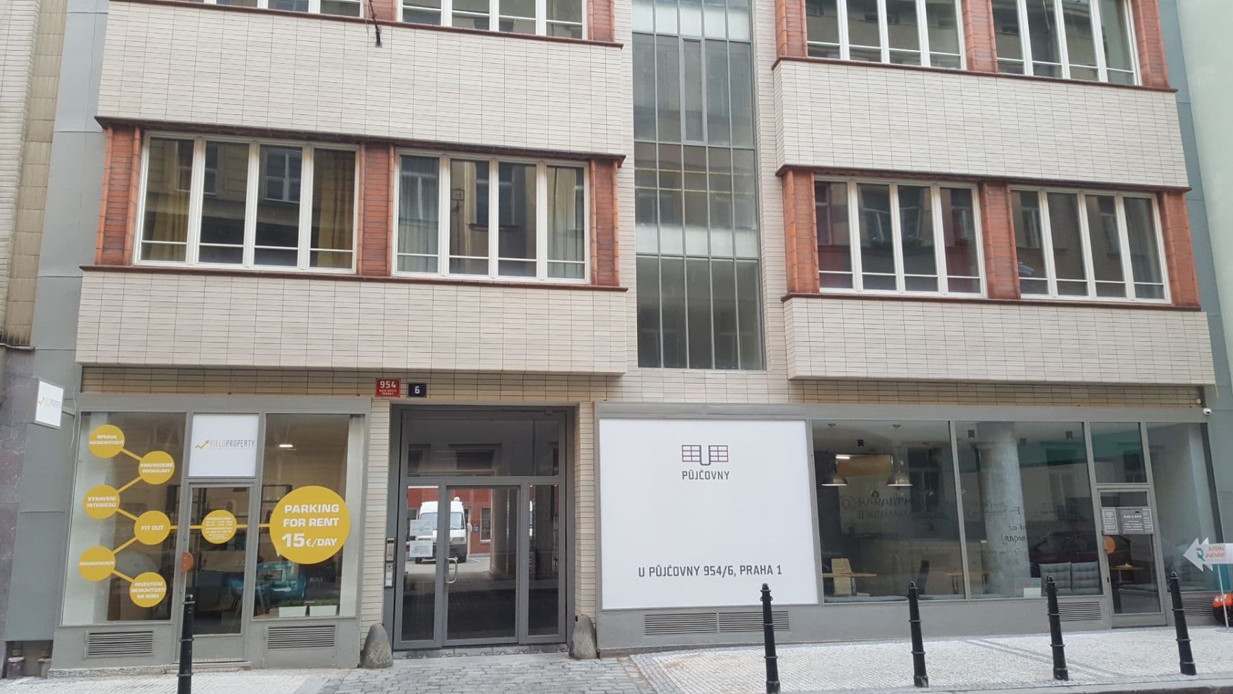 Pronájem garáže 13 m², U Půjčovny, Praha, Praha Pronájem garáže 13 m², U Půjčovny, Praha, Praha